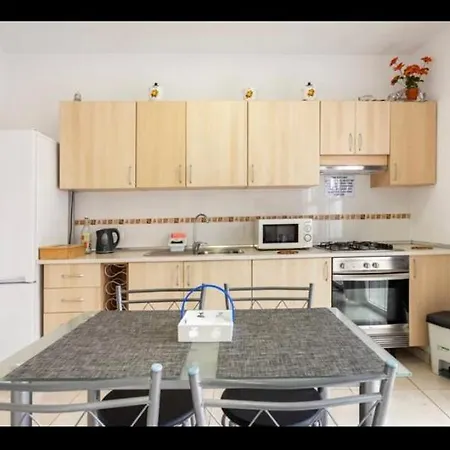 Singol In Shared In Cristianos Playa Vistas Homestay